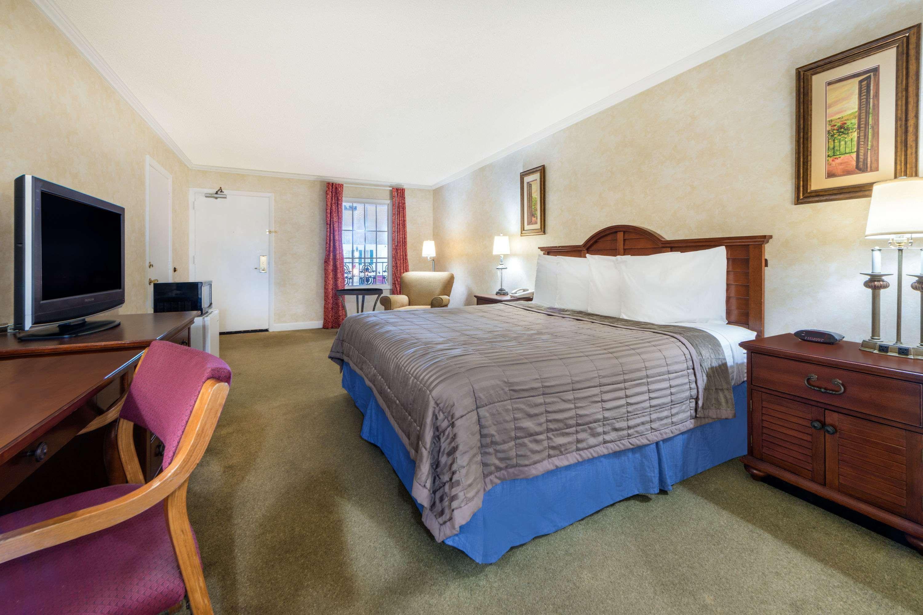 Howard Johnson By Wyndham 3* Burlington