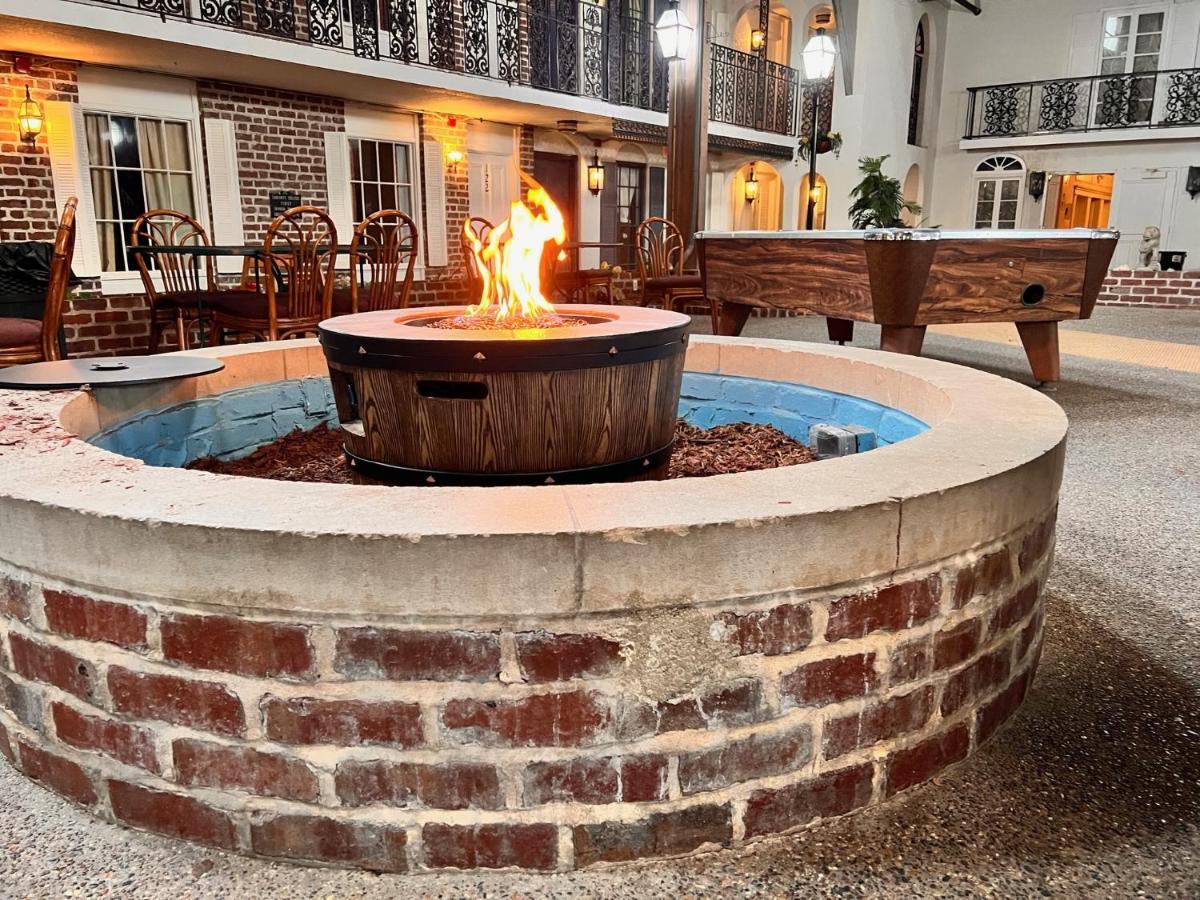 Hotel Howard Johnson By Wyndham 3*